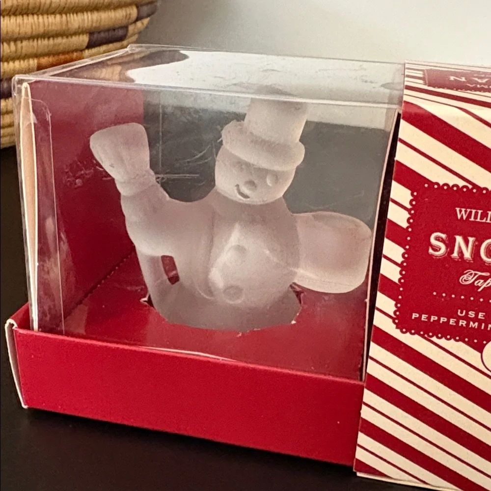 WILLIAMS SONOMA SNOWMEN TAPER HOLDERS